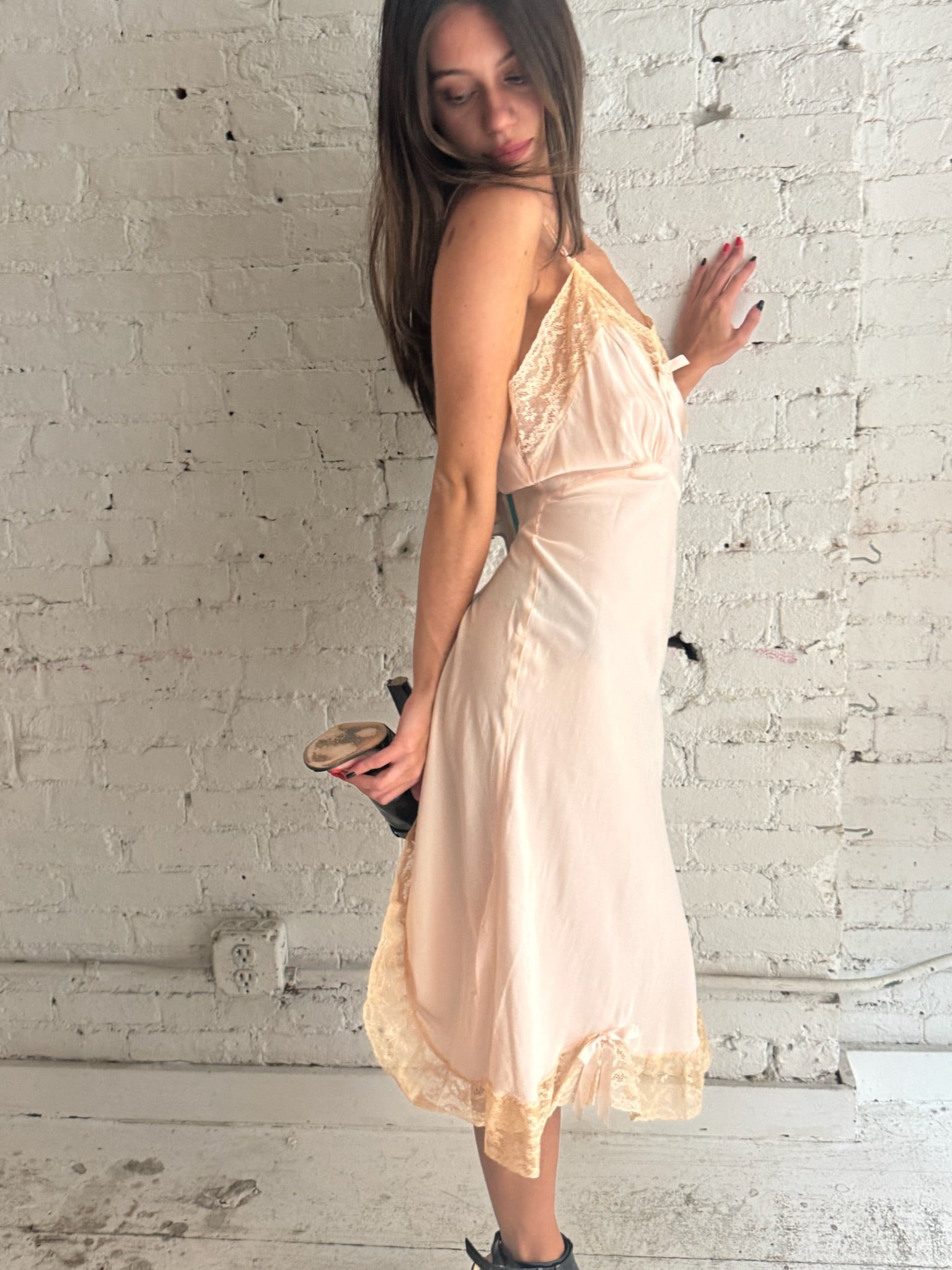 Vintage Pink Bow Slip