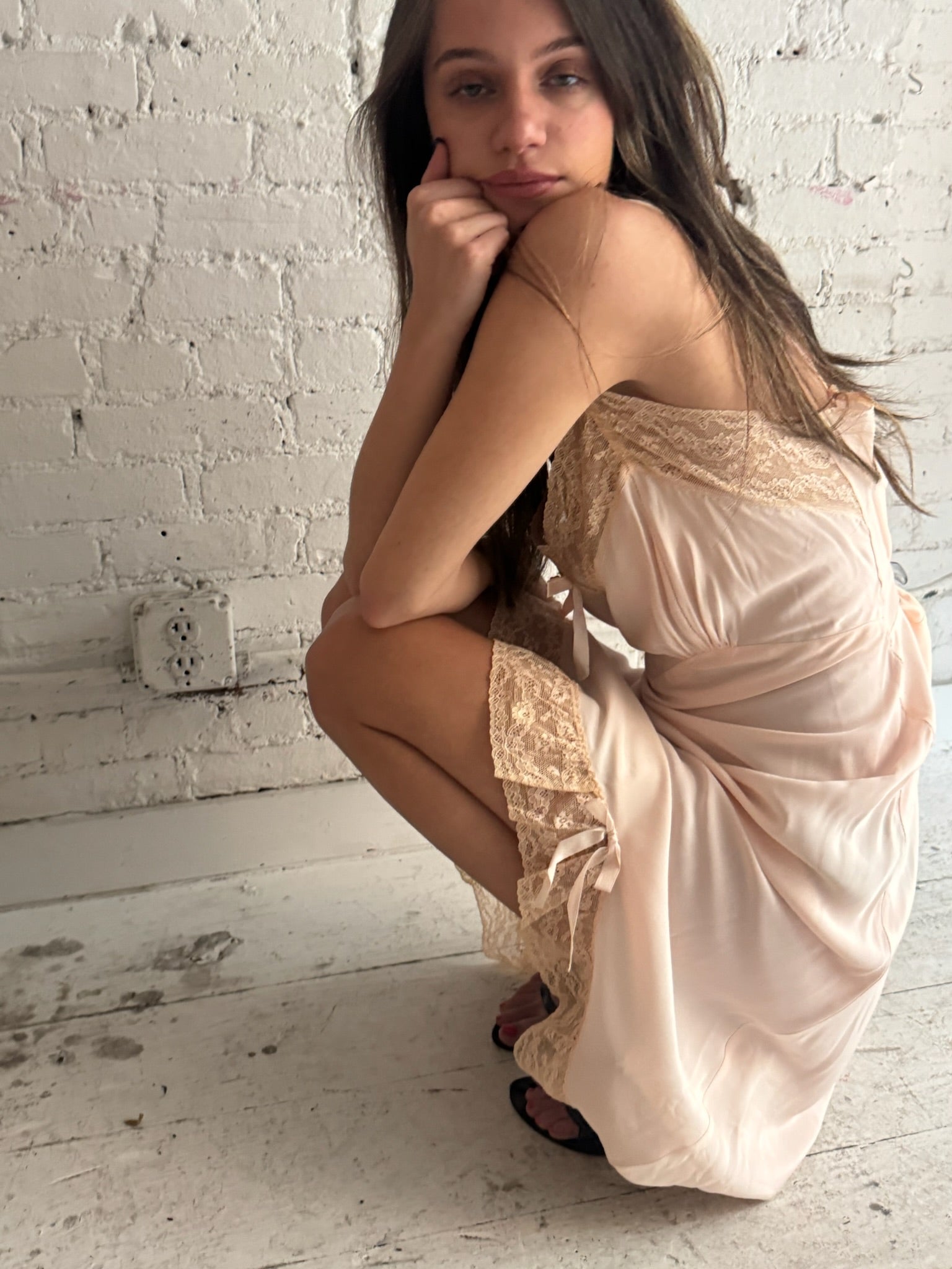 Vintage Pink Bow Slip
