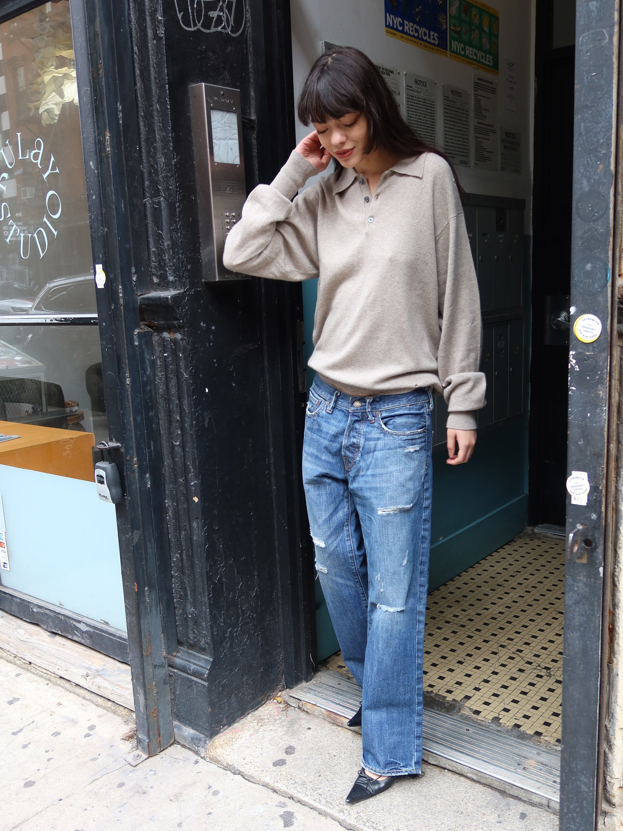 Vintage Creme Cashmere Crew